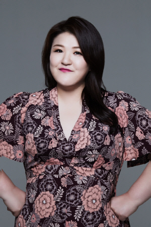 [공식] 韓 떠났던 이국주, 이정은과 손 잡았다…애닉이엔티 전속 계약 체결