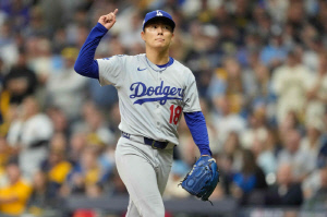 야마모토 9이닝 7K 완투에 '눈치 보인' 오타니의 적시타! 원정서 NLCS 2연승 88.9% 잡다...LAD 5-1 밀워키