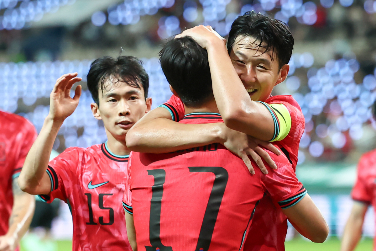 美도 감탄한 '손흥민의 국대 업적'→'SON 없어 불안' 돌아와서 우승해…