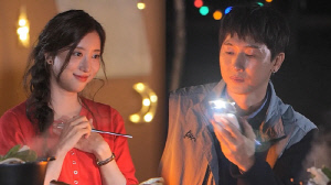 장우혁, '♥16살 연하' 공개열애 4주만에 '기쁜 소식' 전했다...