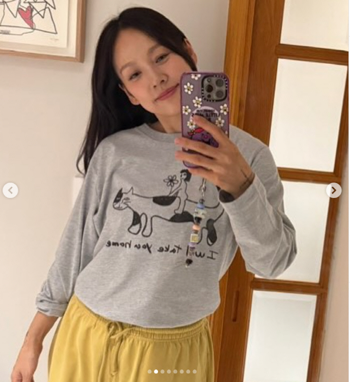 사업가 된 이효리, 요가원 열고 티셔츠 판매까지.."수익금은 전액 기부"