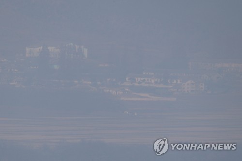 [북한날씨] 대체로 흐리고 곳에 따라 비
