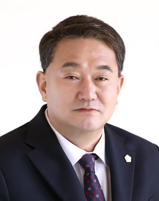 봉화군의회 의장 구속…차명회사로 수의계약 혐의