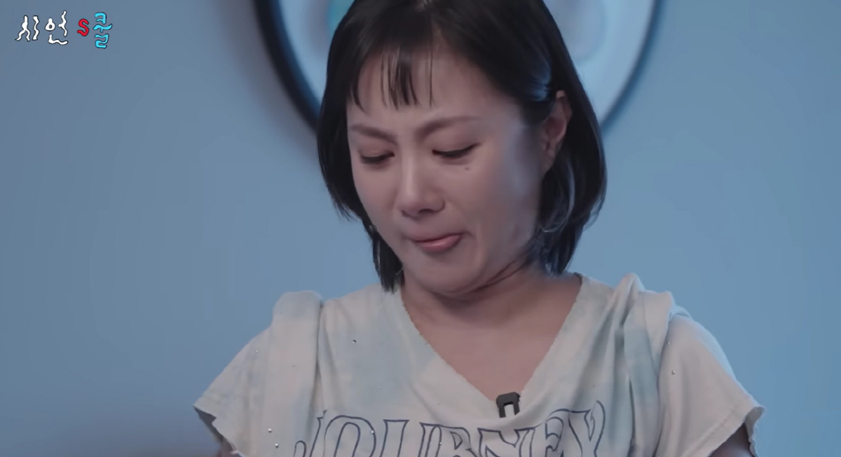 박나래, 눈물 펑펑 "할머니 부고, 아무에게도 못 알려..경황 없었다"(…