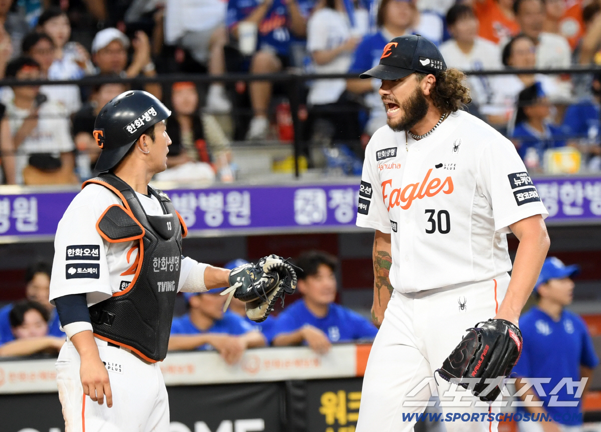 '15일 쉰 폰세'는 어떤 모습일까 → 삼성은 '6이닝 2실점'만 해도 …