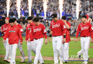 '2년만에 또 충격 재현' 3위 기적에도 탈락이라니…이제 프런트의 시간이다