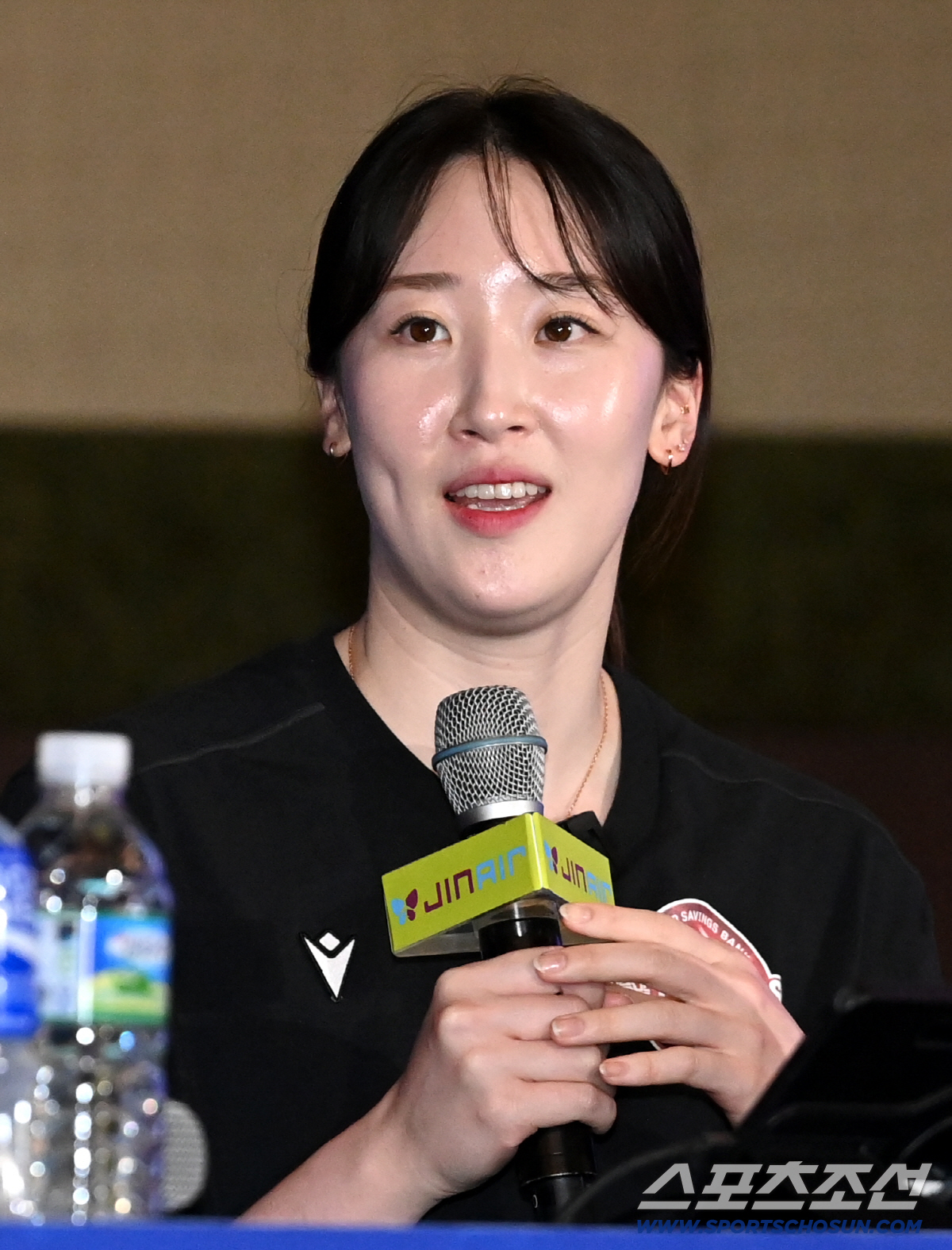 [포토] 고예림, 페퍼저축은행 유니폼 입고