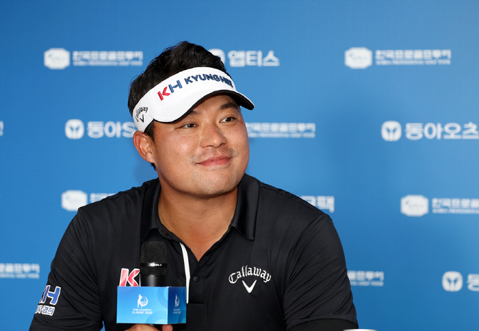 이게 진정한 '금의환향'...기적의 PGA 투어 진출 일궈낸 불곰 "사실…