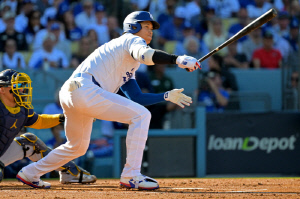 홈런왕과 MVP 자빠트린 그 무기, 4차전서 또 꺼내나? '투수' 오타니가 짊어진 WS 진출 확률 75.6%