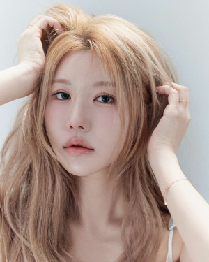 JMG, '믹스나인' 출신 시아지우 영입…매니지먼트 자회사 설립