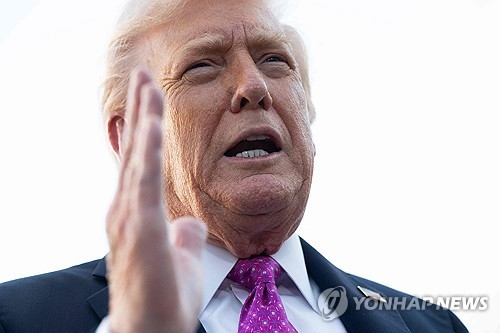 트럼프 제재협박에 '기후변화 대응' 세계 해운 탄소감축 중단