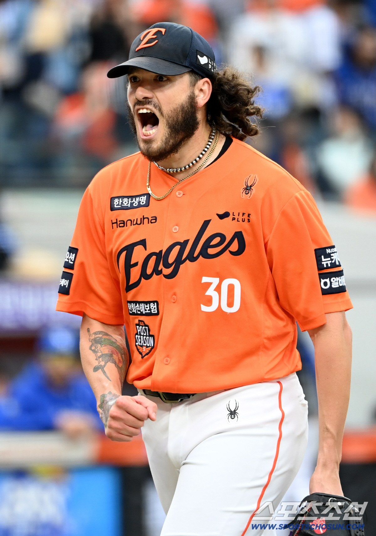 6실점 굴욕보다 더 돋보인 건, 105개 던지고도 '더 던지겠다'...감…