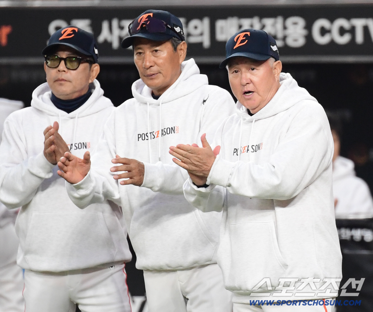 충격의 김서현 침몰, 결국 162km 마무리의 등장인가...가을야구 지배…
