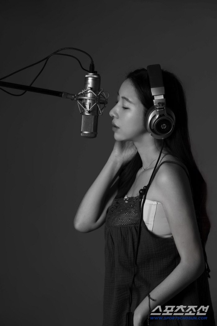 '한 번쯤은! 들어봐야할 천상의 목소리' 신인가수 모리안 데뷔싱글 '한 번쯤은' 19일 전격 공개! '팔방미인' 아티스트 나비드 프로듀싱으로 날개 달아