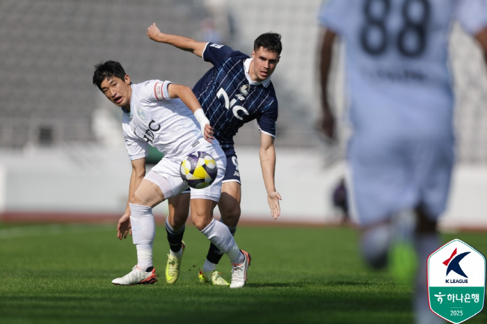'서재민-정재민-차승현 연속골' 이랜드, 부산에 3-0 완승 '홈 9경기…