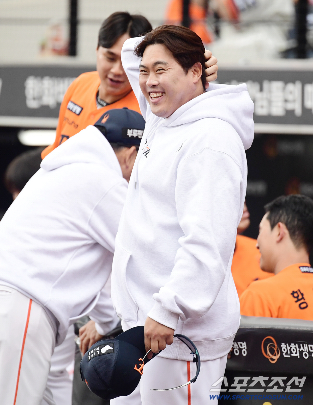 '가을 새가슴' 오명 털어버렸다, 70억 몸값 2경기로 다해버렸다...최…