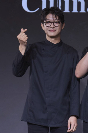 [SC이슈] '흑백요리사' 트리플스타, 전처 제기한 사생활·횡령 의혹 벗었다..