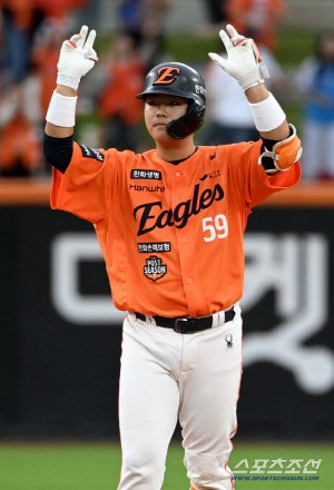 플레이오프에 경험 쌓기? 한화, 7회부터 '황영묵 이도윤 권광민 허인서' 등 대거 투입 → 유의미한 추가전력 확보했다