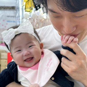 이용식 손녀, 이렇게 잘 웃는 아기는 처음..