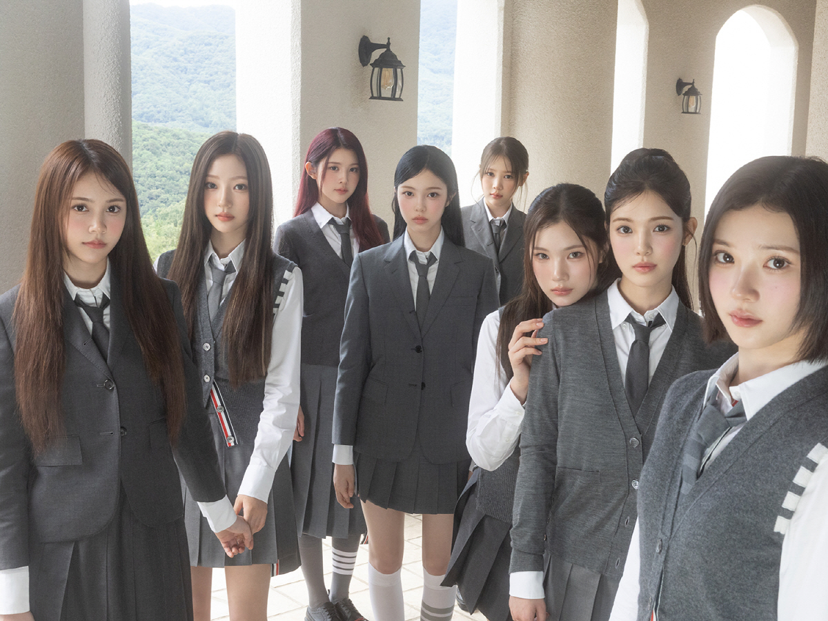 에프엑스·엑소→하츠투하츠…최고 신인 컴백, SM 교복 불패 신화 이을까