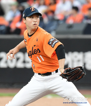 78억 엄상백만 실점.. 거기서 홈런만 안 맞았어도 → 한화의 9회 대추격전, 삼성 정말 아찔할 뻔했다