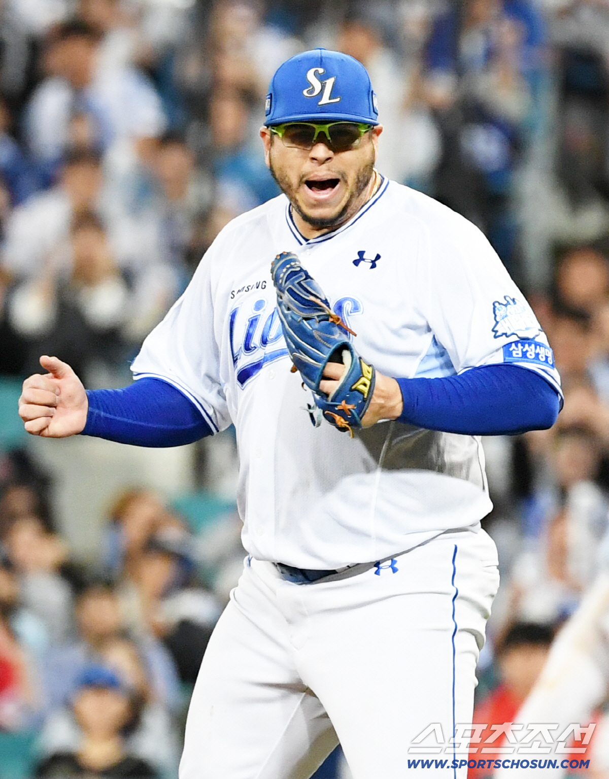 진팀 3분의2가 짐쌌다. 지구 최강의 팔색조가 KS 갈림길에서 마주쳤다.…