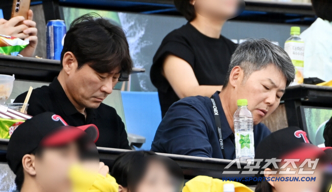 "평생 잊지 못해" 우승 감독 20억 대우 컴백의 의미…'명가 재건' 두…