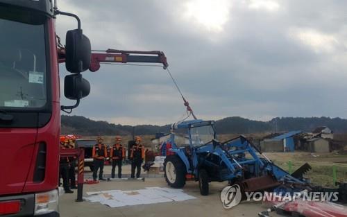 농기계 사고 치사율, 전체 차종의 11배…사망자의 4.8%만 안전띠