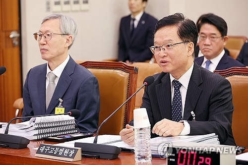 내란재판부·재판소원 與野공방…"위헌 아냐" "베네수엘라 모델"
