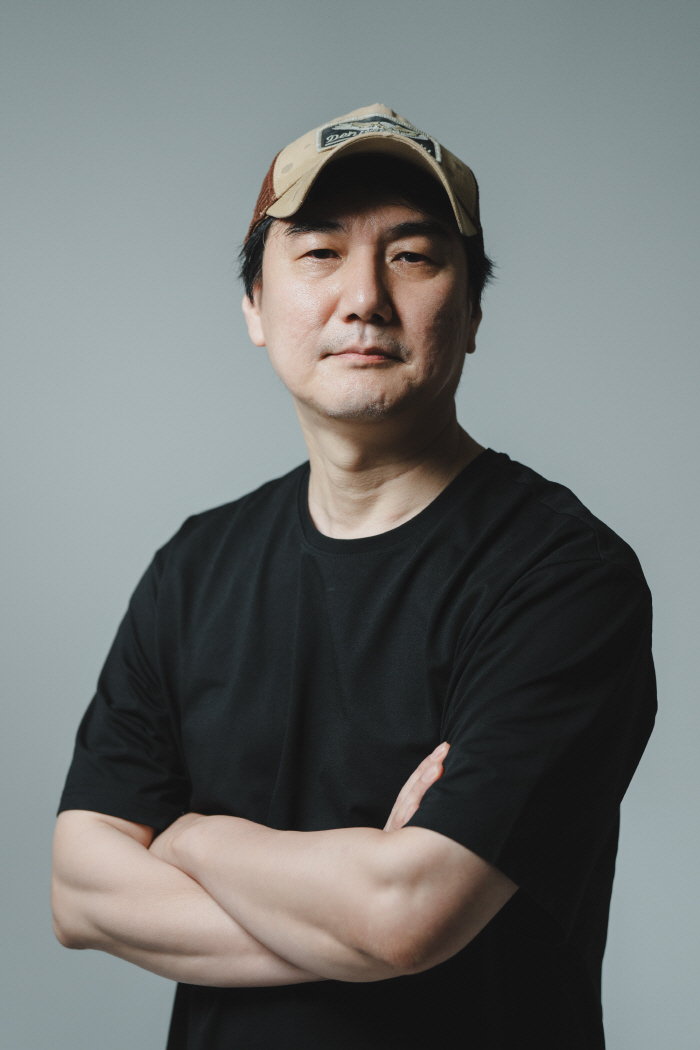 [인터뷰①] '탁류' 추창민 감독 "시즌2? 염두에 두지 않아..숙제 같았다"