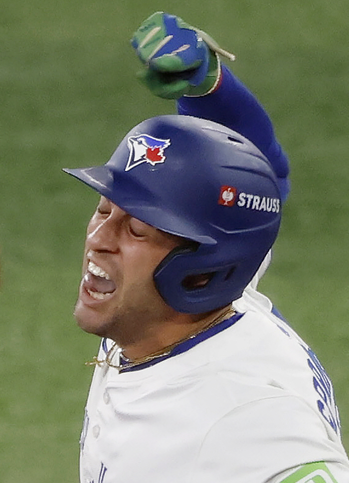 "신께 빌자마자" 이래서 울었구나, 그 무릎으로 'WS 32년 한풀이 역전포' 진짜 기적이었다