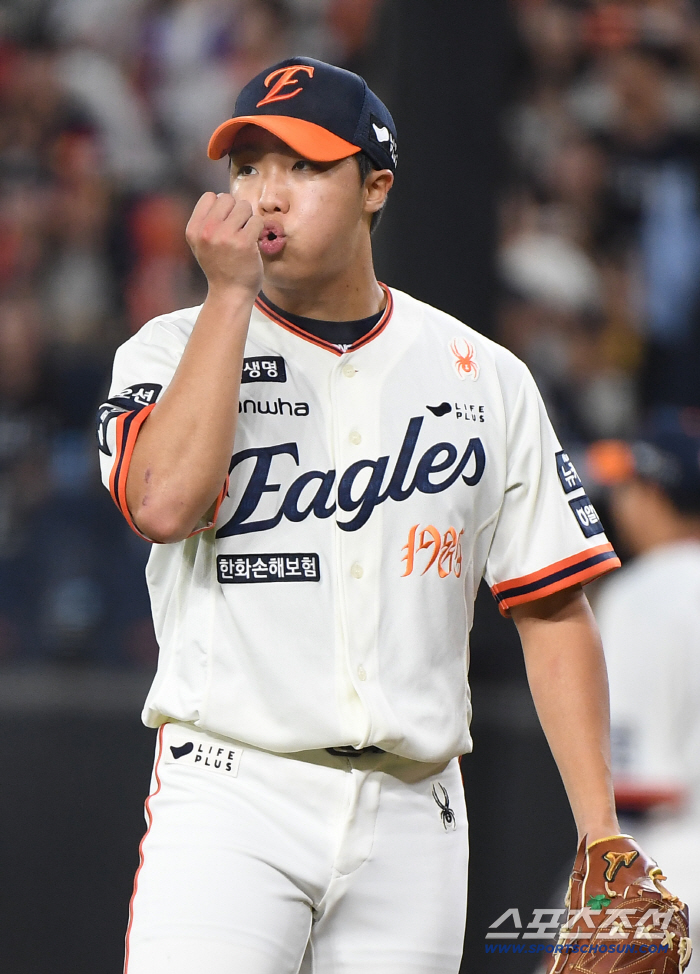 계획된 것인가, 어쩔 수 없었던 것인가...한화의 '불펜데이' 이기면 초대박, 지면 가시밭길 [PO3 현장]