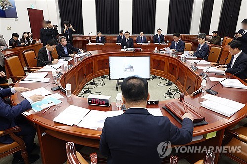 국정원 "韓대학생 살해 주범은 강남학원 마약사건 총책…추적중"