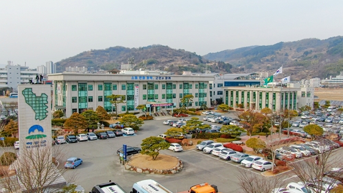 하동군, 입구부터 달라진다…하동IC 주변 새 단장