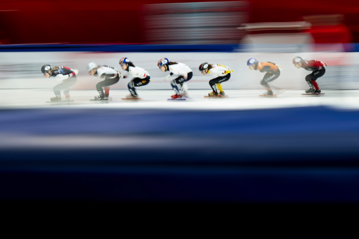 쇼트트랙 대표팀, A코치 배제 유지…빙상연맹 "간접강제신청 재판서 승소"