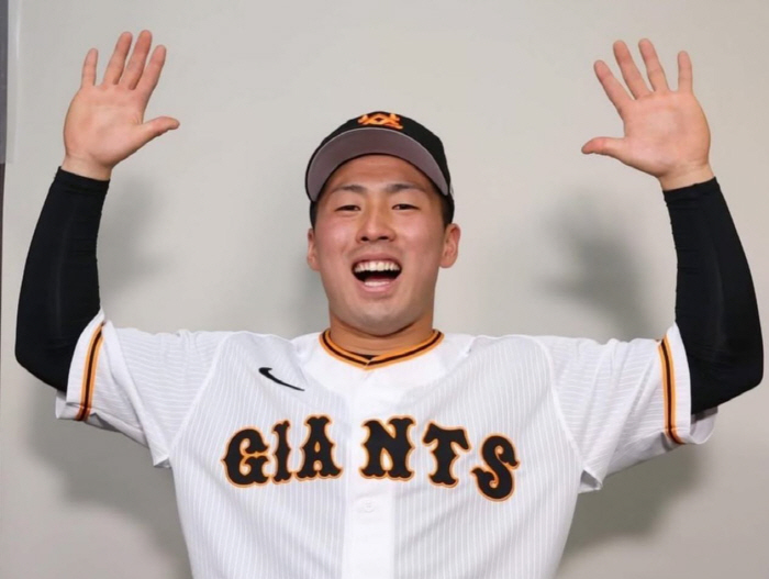 송성문 앞길, 日특급 경쟁자가 막는다? '6년 연속 30홈런' 거포 3루수 미국 도전 "야구선수라면 누구나 꿈꾸는 곳"