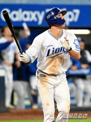 리플레이 아닙니다…김영웅 제대로 사고쳤다! 연타석 스리런포 폭발 [PO4]