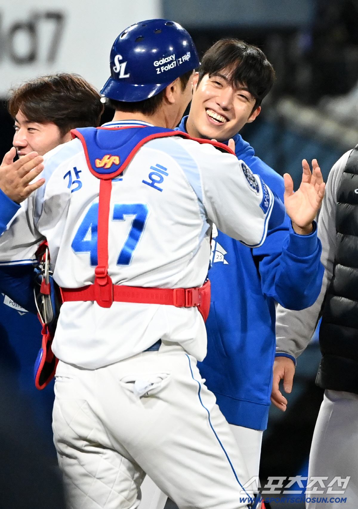 역대급 PO지만... 마운드 무너진 한화, 체력 다 쓴 삼성. '우주의 …