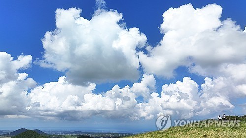 전북 가끔 구름 많고 낮 최고기온 19∼22도