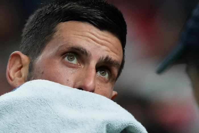 "죄송합니다! 사과드리고 싶다" 고개 숙여 사죄했던 GOAT, 정말 건강 문제였나.."이벤트 대회 기권"→"마스터스도 불참 선언"