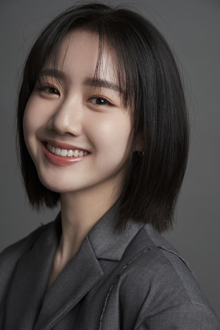 진지희, 연극 '노인의 꿈' 캐스팅 확정…하희라·이일화·신은정과 母女케미 예고