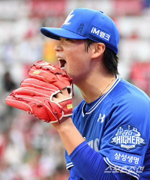 '가을 ERA 0.00' 21살 삼성 수호신 탄생, 대표팀 깜짝 발탁 당연했다…평범했던 영건의 대반전 드라마