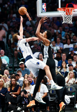 근육량 14kg 증가 하킴 스쿨 스텝 강화. 괴물신예 충격적 변신!. 40득점 15리바운드 빅터 웸반야마. 요키치 가장 강력한 MVP 대항마