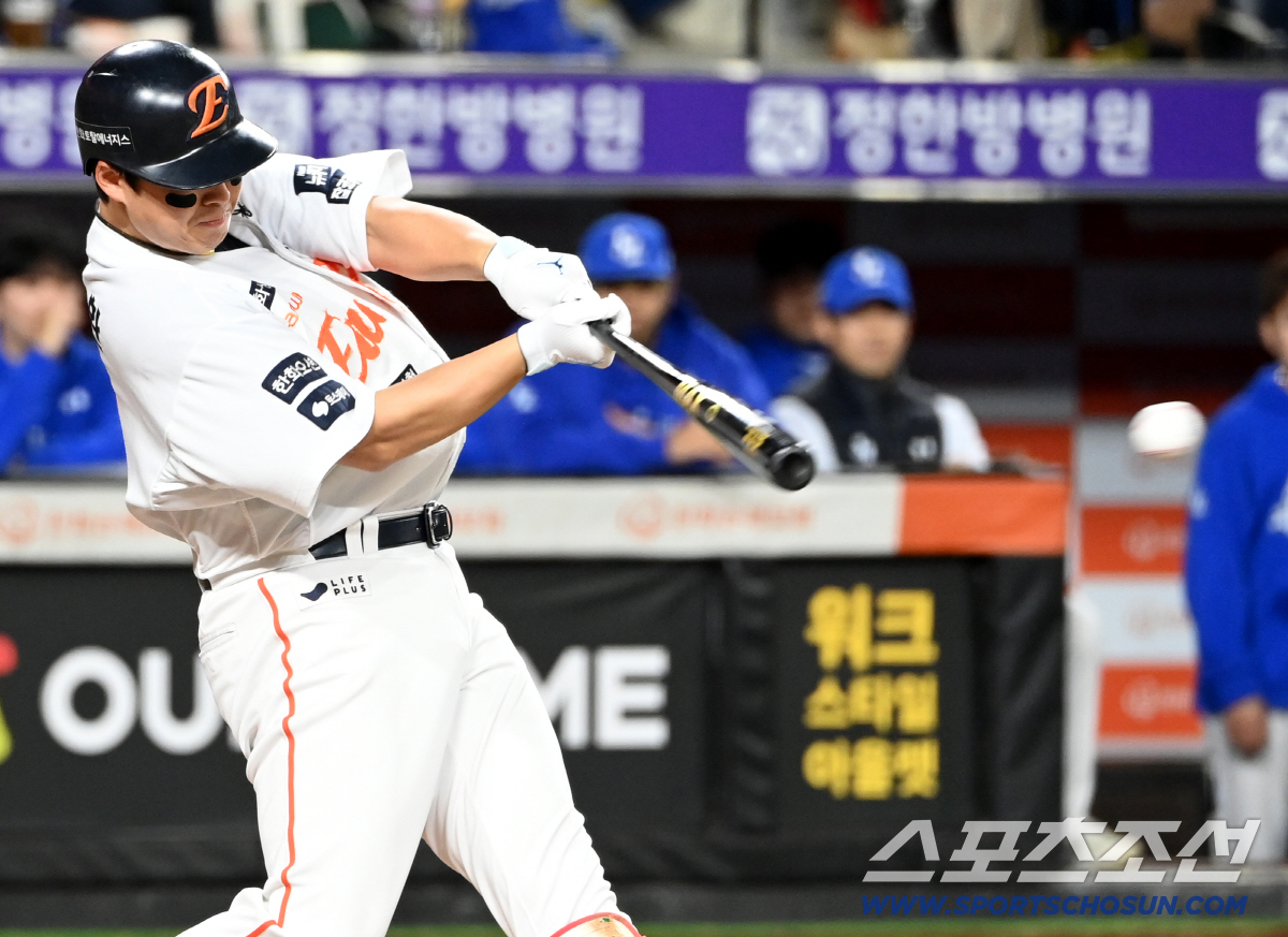 [포토] 노시환, 선취 1타점 적시타!