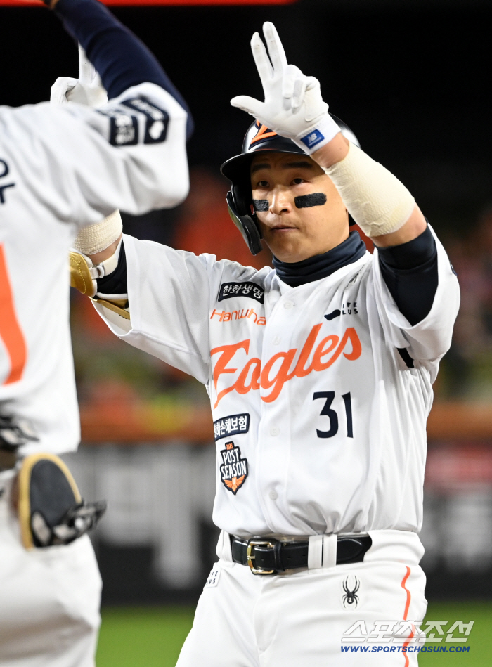 KBO 최다 안타 타자, 드디어 KS 간다…2년 전 굴욕 갚을까