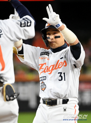 KBO 최다 안타 타자, 드디어 KS 간다…2년 전 굴욕 갚을까