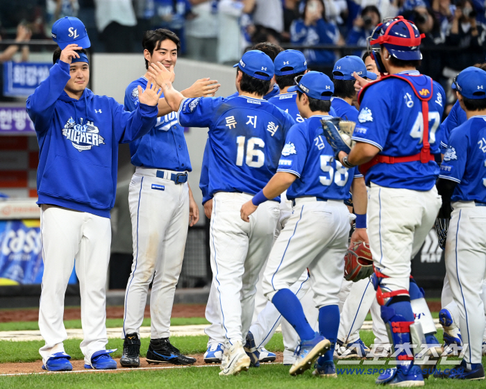 엘도라도는 멈췄지만…, 아름다운 패자, 삼성의 가을은 꽃보다 빛났다
