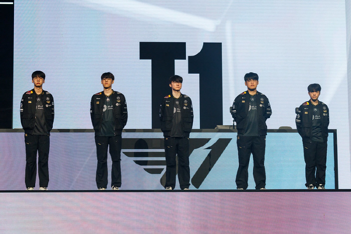 [롤드컵] T1 이제 8강까지 한발짝 남았다, 대진 추첨운도 T1의 편이…
