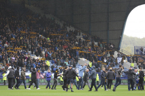 '초유의 마이너스 승점 사태' 잉글랜드 158년 전통 클럽의 몰락…챔피언십 셰필드 웬즈데이, 재정난에 승점 삭감 징계로 '-6'