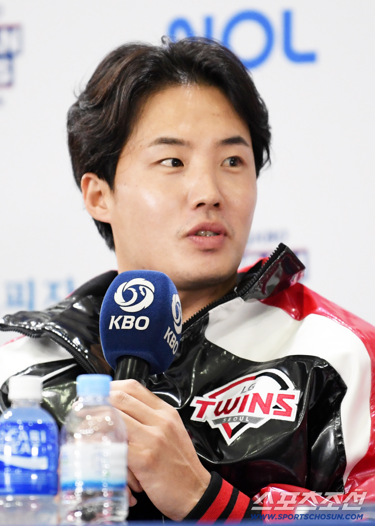 "손아섭 형이라 할 줄? 냉정하게 볼 때…" 임찬규의 경계심, 못 치는 …